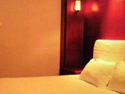 Pacific Luck Hotel 샹하이 외부 사진